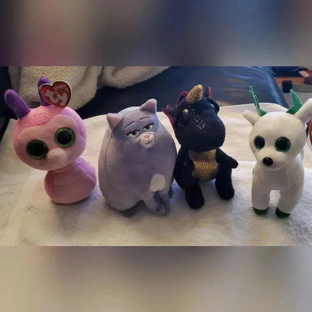 TY beanie babies lot of 4 . Grindal, Chloe, Peppermint, Scooter 2 Nwt 2 Used.